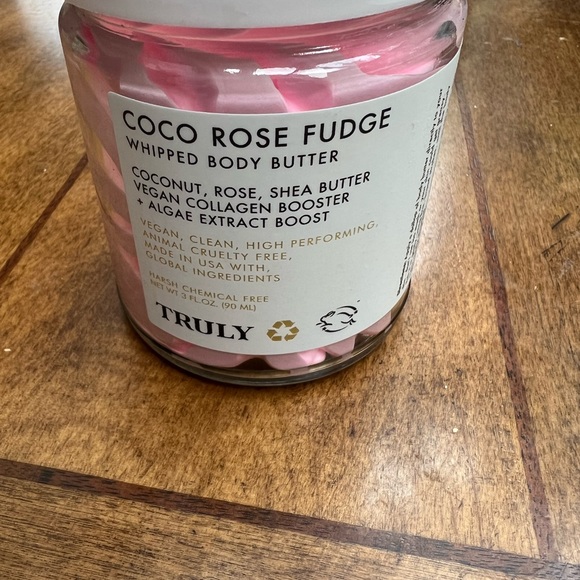 Truly Beauty Coco Rose Fudge Whipped Body Butter 3oz - Picture 3 of 5